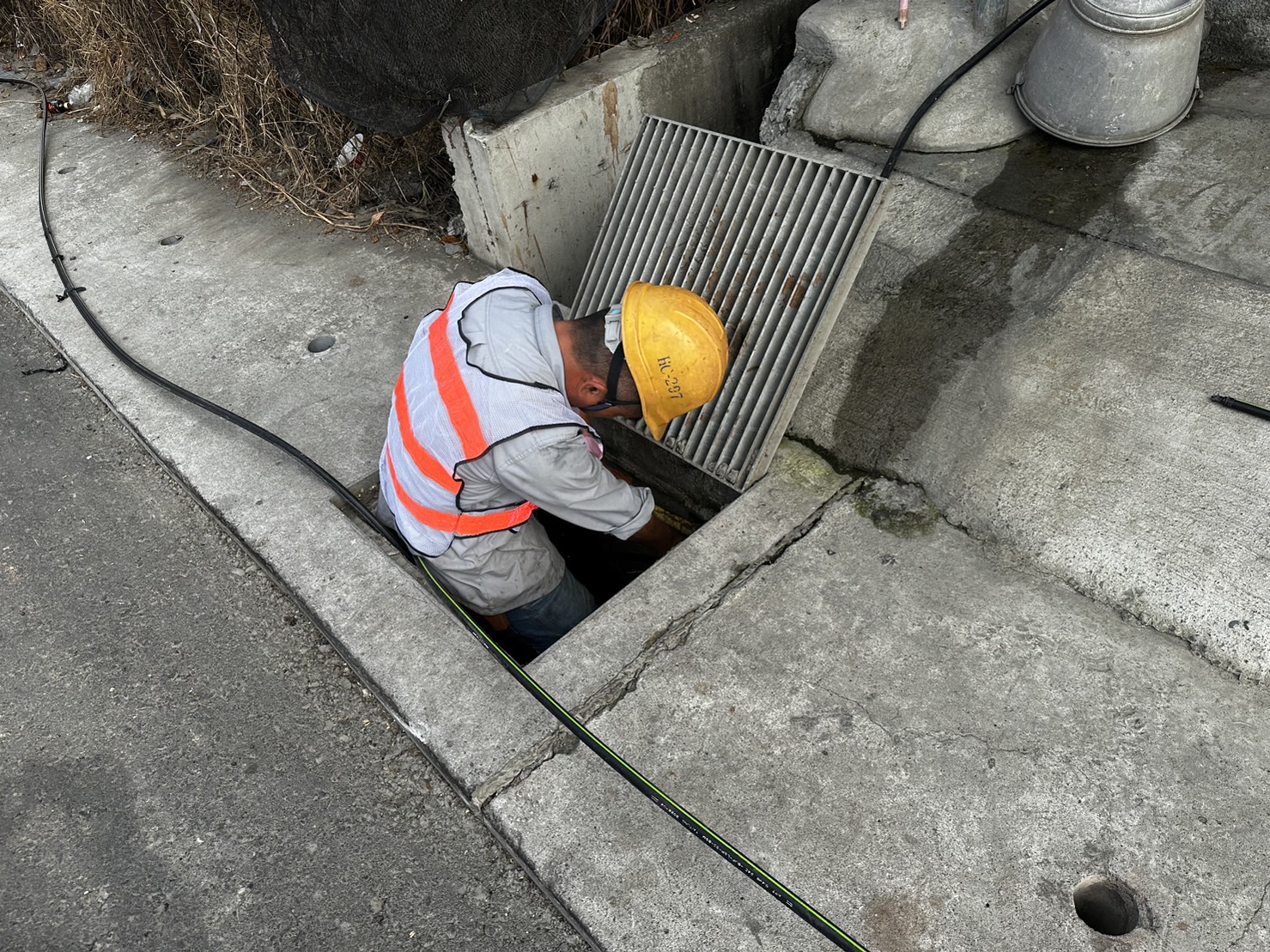 亞太固網維運工程