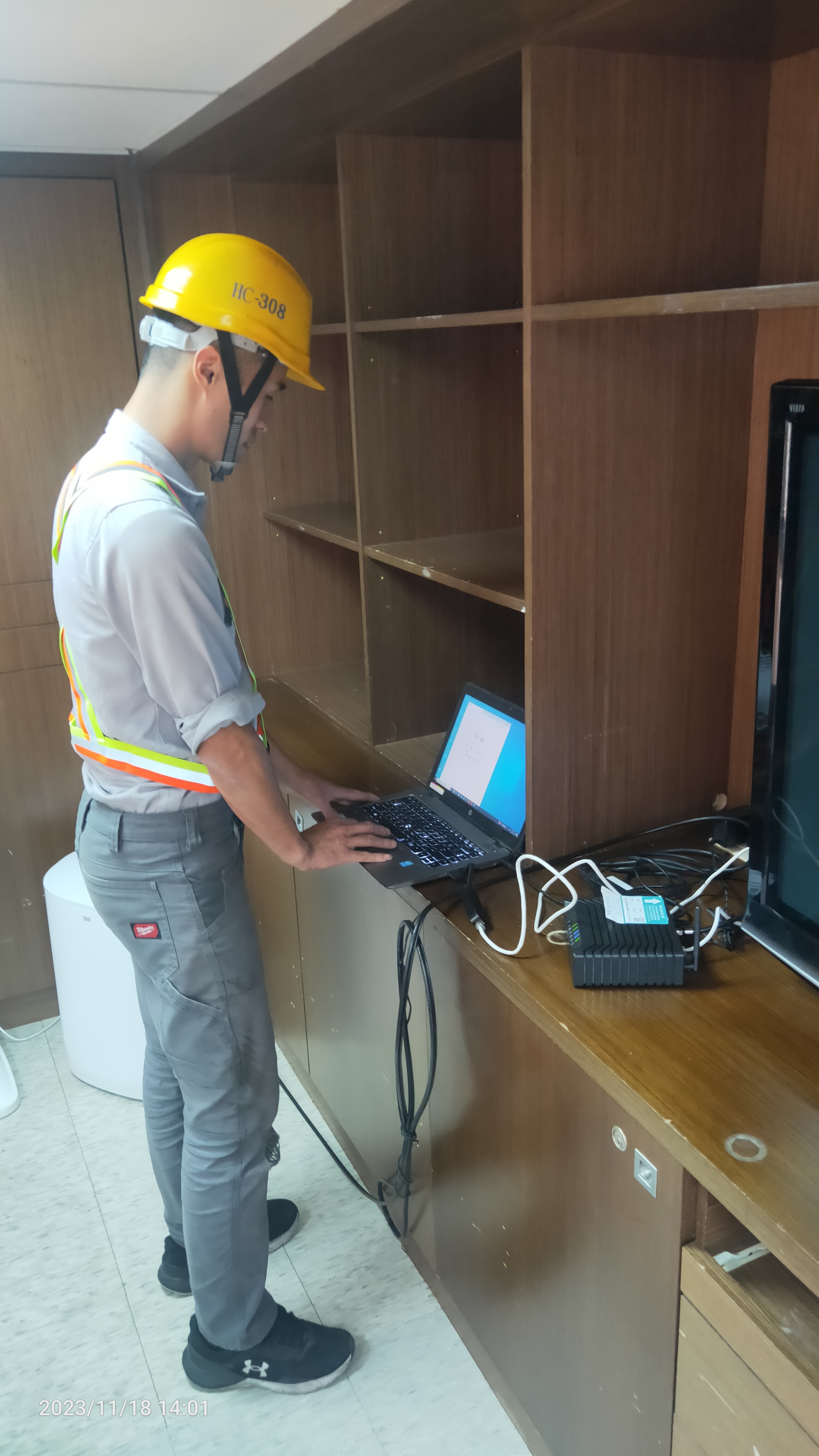 電話線路佈放作業1