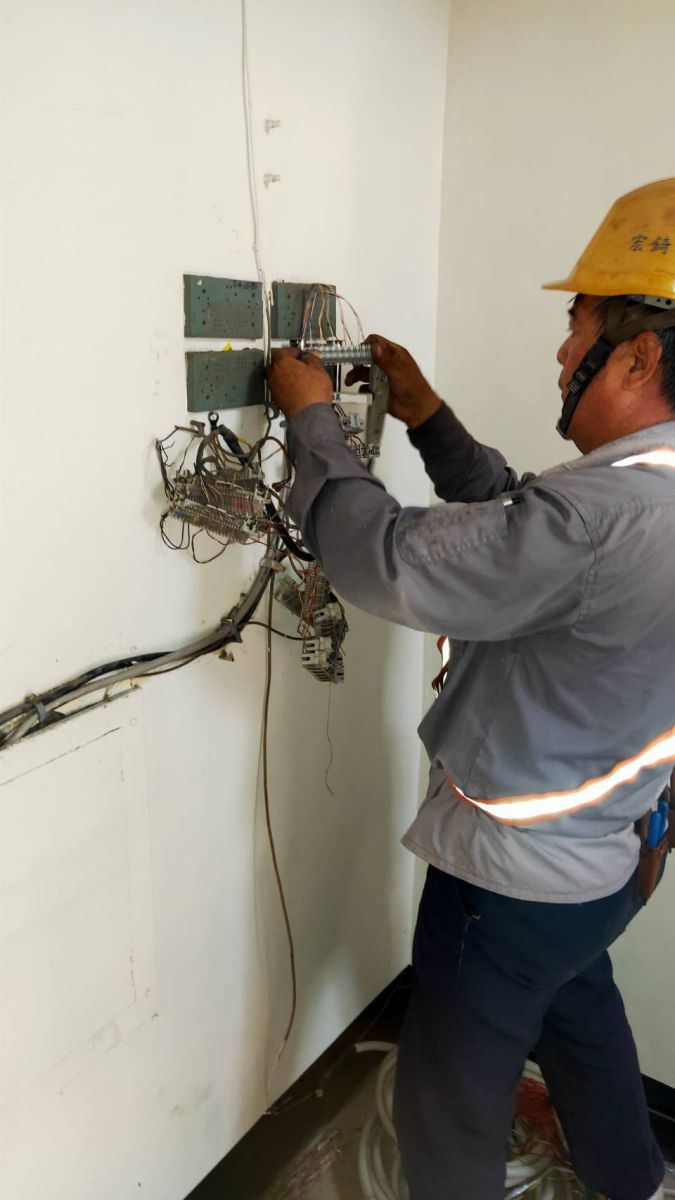 電話線路佈放作業1