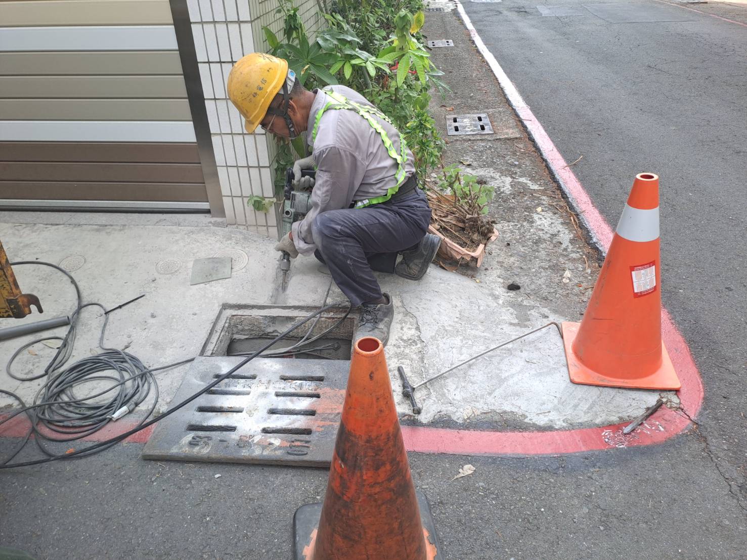 電話線路佈放作業4